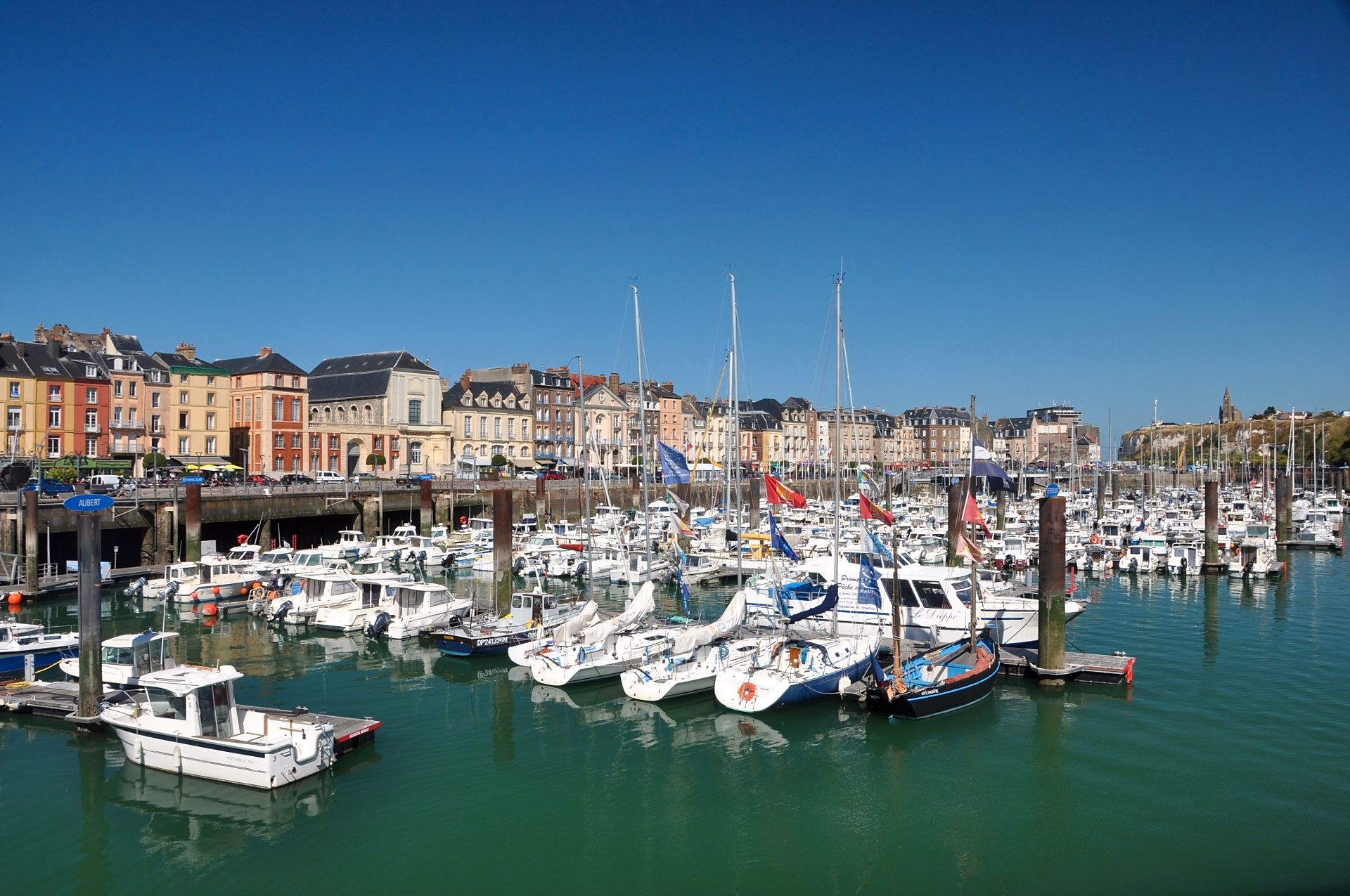 Dieppe (Photo license: CC BY 2.0)